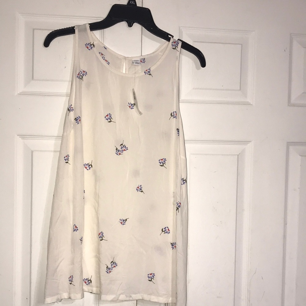 NWT Women’s Old Navy Top